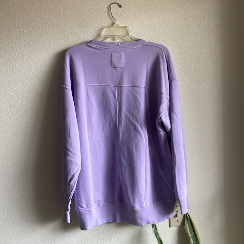 NWT AERIE THE CHILL CREW Going off the Rails Sweatshirt XS - Picture 4 of 5